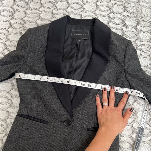 BCBGMaxAzria Jackets & Blazers - BCBGMAXAZRIA Bowie tuxedo jacket blazer 🔥On Trend🔥